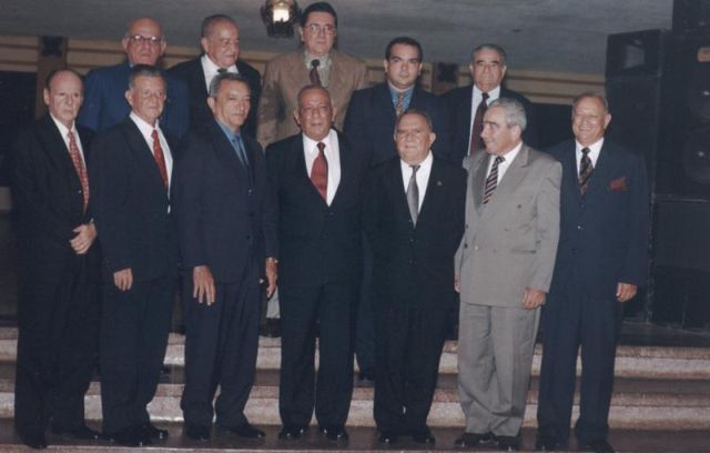 Foto de ex Gobernadores en el Cincuentenario de Departamento de Córdoba