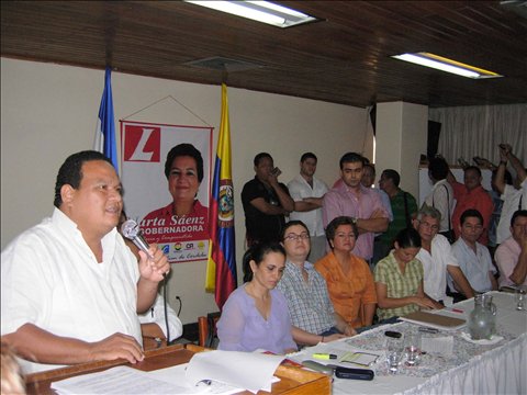 EL ANUNCIO LO dio a conocer Marta Sáenz Correa ayer en una rueda de prensa junto a la coalición que la apoyó en las elecciones.